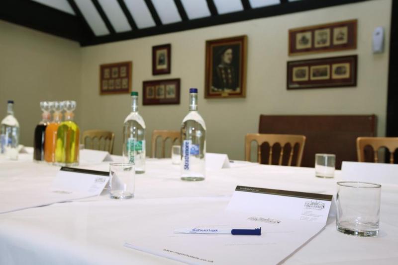 The Old Palace Lodge ダンスタブル エクステリア 写真